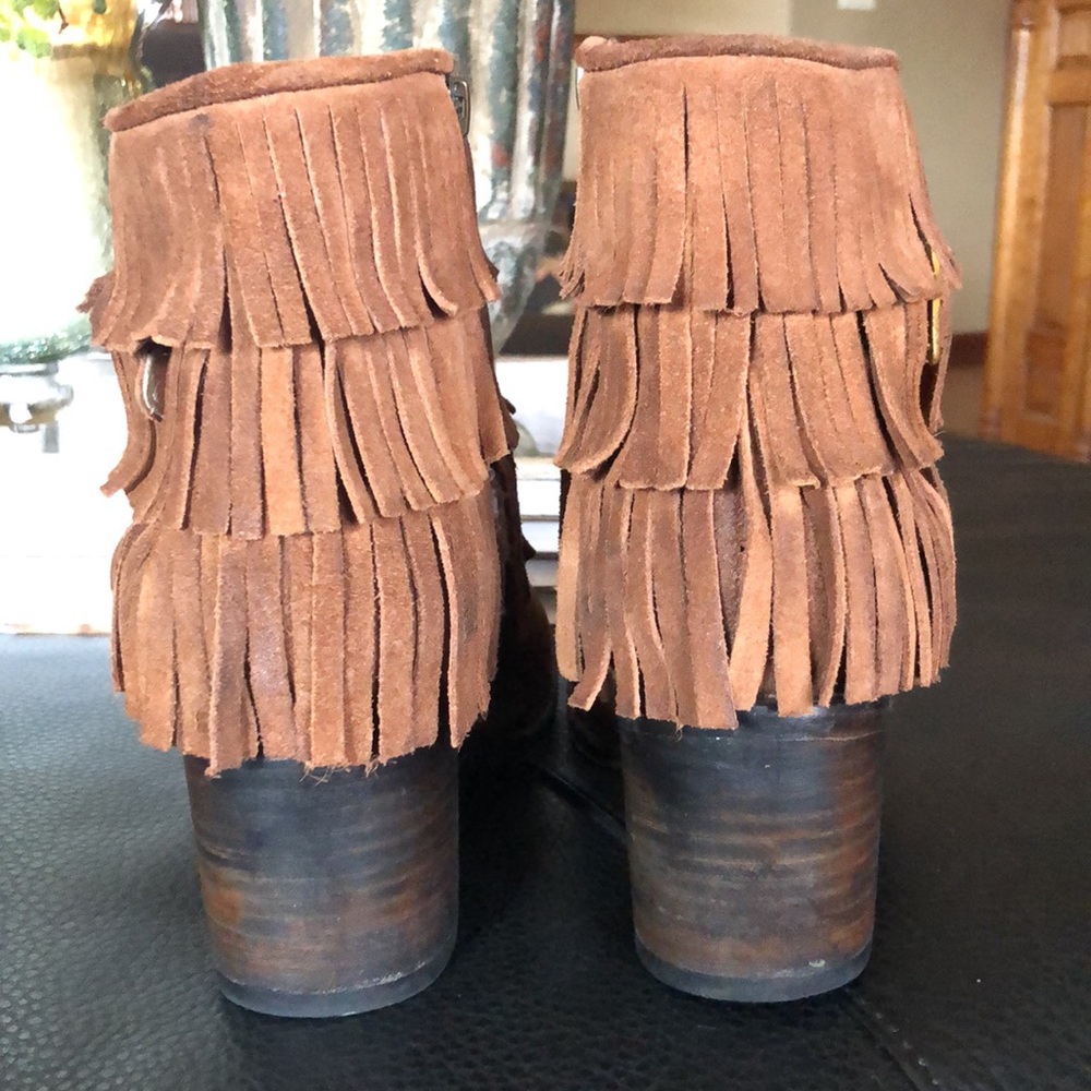 FREEBIRD GENUINE LEATHER FRINGE BOOTS….Amazing Boots! 🌺 EUC! - Picture 8 of 16